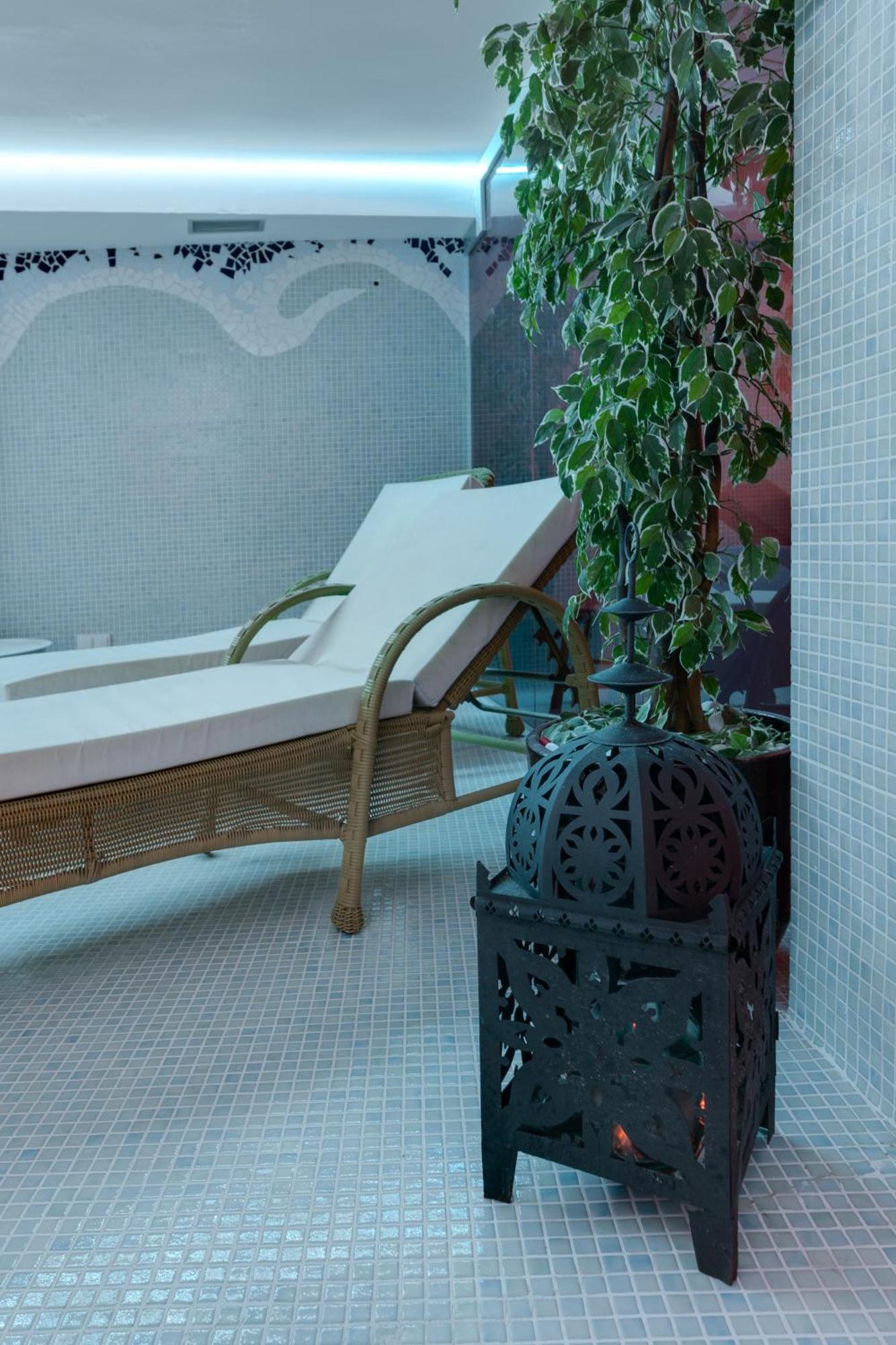 Daniya Denia Spa & Business 4* Ngoại thất bức ảnh